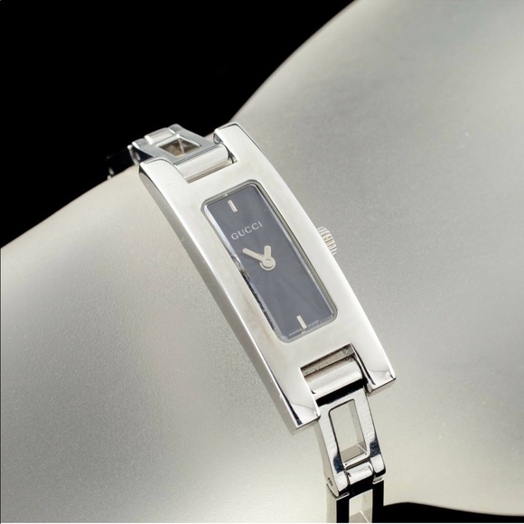 Gucci Ladies Watch Stainless Steel 3900L Quartz - Picture 8 of 8